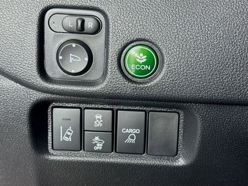 Certified 2025 Honda Ridgeline Sport image 10