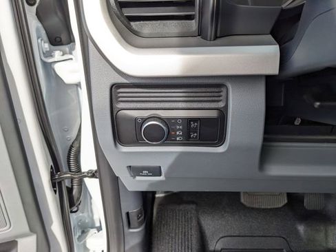 New 2026 Ford F550 4x4 Regular Cab Super Duty image 22