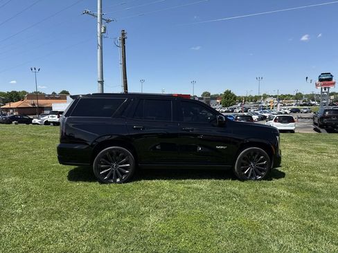Used 2025 Cadillac Escalade V w/ LPO, Floor Liner Package AWD/4WD image 14