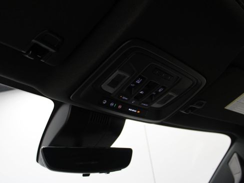 Used 2024 GMC Sierra 1500 AT4 w/ Technology Package image 26