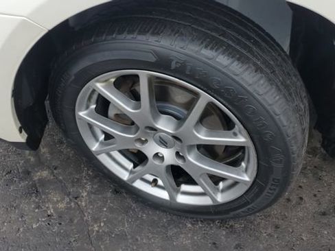 Certified 2019 Dodge Journey GT image 4