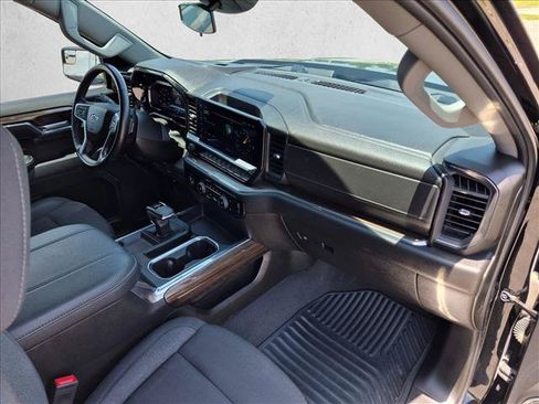 Used 2024 Chevrolet Silverado 1500 RST w/ Z71 Off-Road Package AWD/4WD image 22