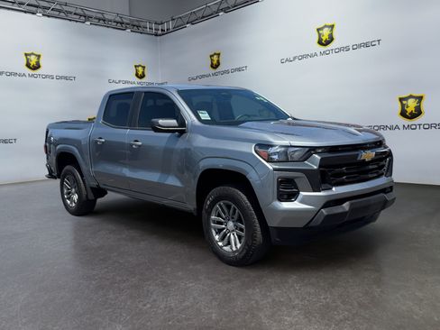 Used 2024 Chevrolet Colorado LT w/ LT Convenience Package II RWD image 7
