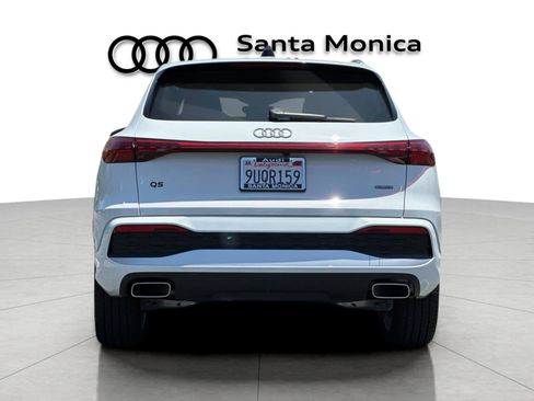 Used 2025 Audi Q5 Premium Plus w/ Premium Plus AWD/4WD image 7