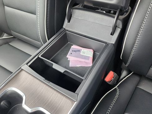 New 2026 GMC Acadia Denali image 36