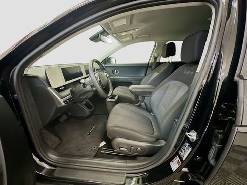 Used 2024 Hyundai Ioniq 5 SEL image 13