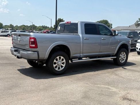 Used 2022 RAM 2500 Laramie AWD/4WD image 7