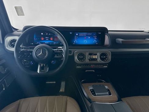 Certified 2025 Mercedes-Benz G 63 AMG 4MATIC image 23
