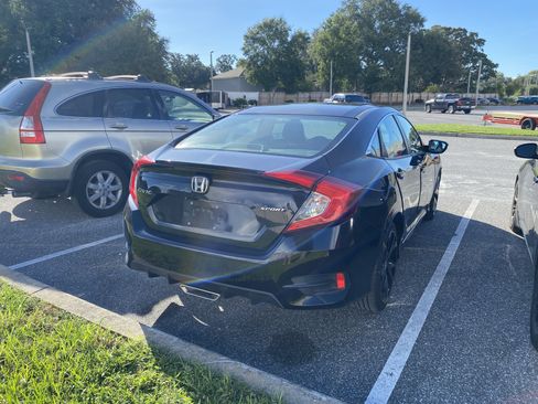 Used 2021 Honda Civic Sport image 18