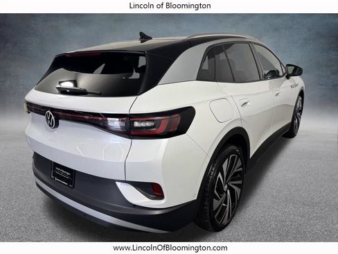 Used 2025 Volkswagen ID.4 Pro S Plus AWD/4WD image 6