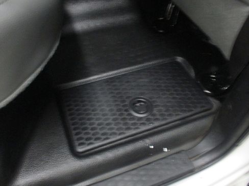 Used 2013 RAM 2500 Tradesman w/ Protection Group image 21