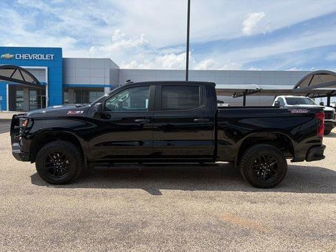 Used 2024 Chevrolet Silverado 1500 Custom Trail Boss AWD/4WD image 8