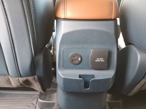 Used 2023 Ford Maverick Lariat w/ Lariat Luxury Package AWD/4WD image 16