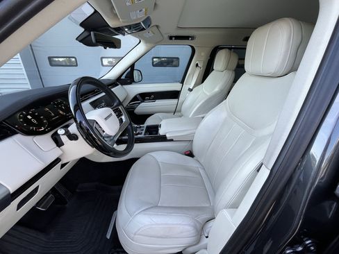 Used 2023 Land Rover Range Rover SE AWD/4WD image 16