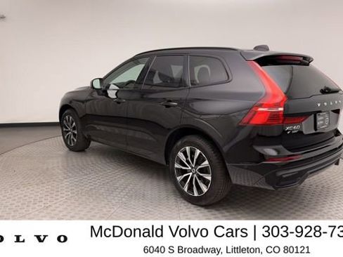 Certified 2025 Volvo XC60 B5 Plus AWD/4WD image 4