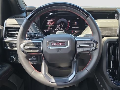 Used 2025 GMC Yukon AT4 Ultimate w/ LPO, Floor Liner Package AWD/4WD image 9