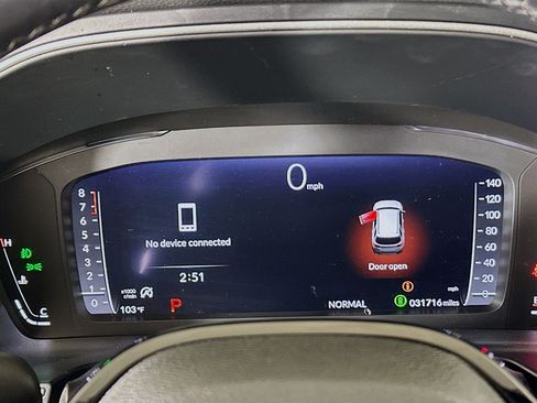 Used 2023 Honda Pilot Elite image 19