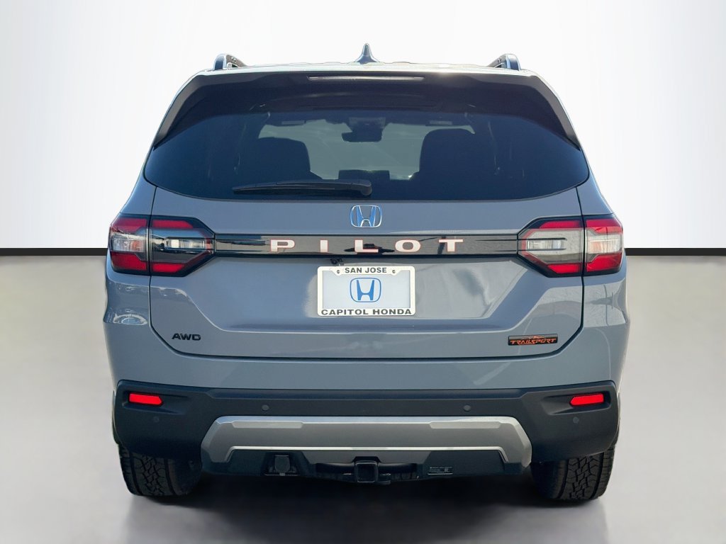 New 2026 Honda Pilot TrailSport image 5