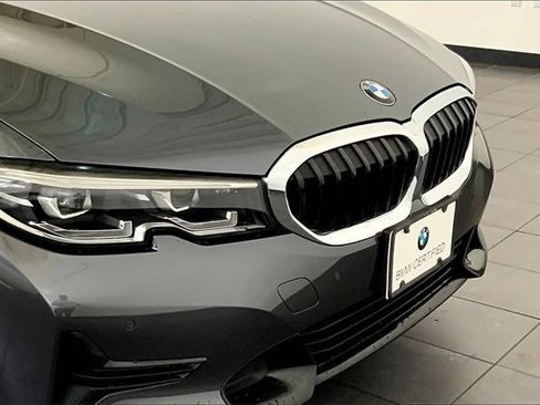 Used 2019 BMW 330i Sedan w/ Convenience Package image 29
