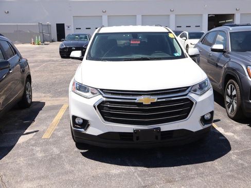 Used 2018 Chevrolet Traverse LT AWD/4WD image 3