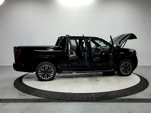 New 2026 GMC Sierra EV Denali image 16