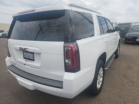 Used 2017 GMC Yukon SLT AWD/4WD image 13