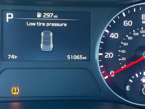 Used 2024 Kia Forte LXS FWD image 24