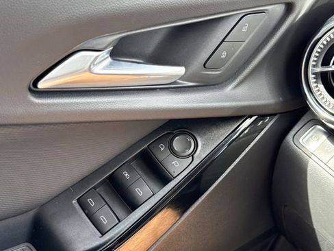 New 2026 Chevrolet Equinox LT w/ Safety and Technology Package FWD image 31
