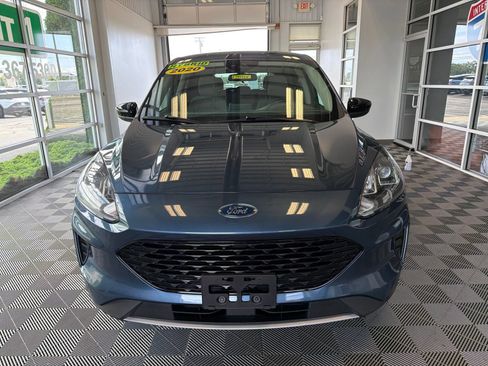 Used 2020 Ford Escape SE Sport FWD image 2