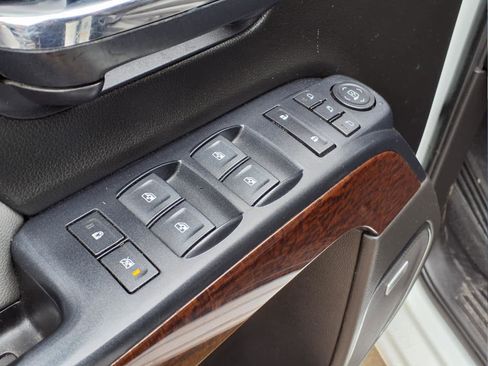 Used 2018 GMC Sierra 1500 SLT image 13