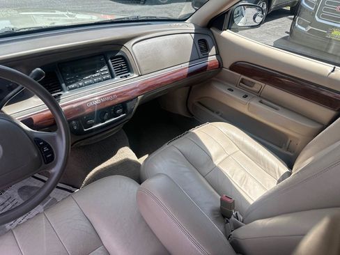 Used 2004 Mercury Grand Marquis GS RWD image 30