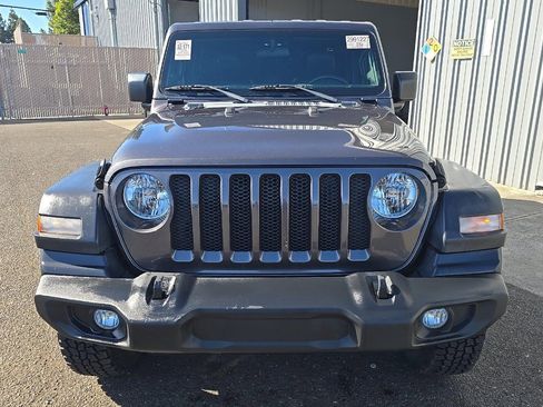 Used 2020 Jeep Wrangler Unlimited Sport AWD/4WD image 3
