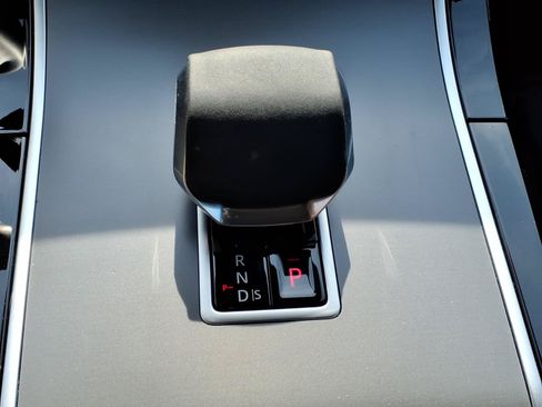 Certified 2026 Land Rover Range Rover Velar S AWD/4WD image 13