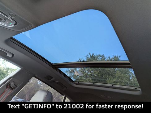 New 2025 Audi RS Q8 performance image 24