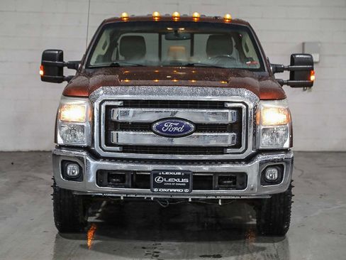 Used 2016 Ford F350 Lariat w/ Lariat Interior Package image 2