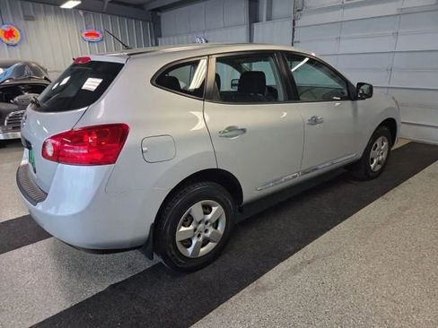 Used 2015 Nissan Rogue S FWD image 5