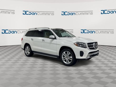 Used 2017 Mercedes-Benz GLS 450 4MATIC image 2