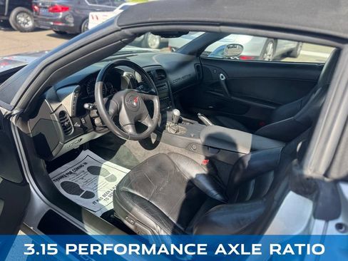 Used 2005 Chevrolet Corvette Convertible w/ Preferred Equipment Group RWD image 25