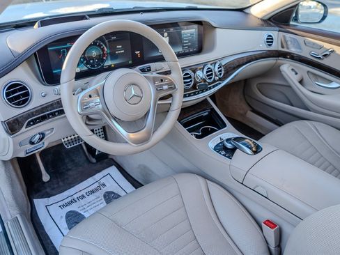 Used 2020 Mercedes-Benz S 560 Sedan w/ AMG Line Exterior image 14