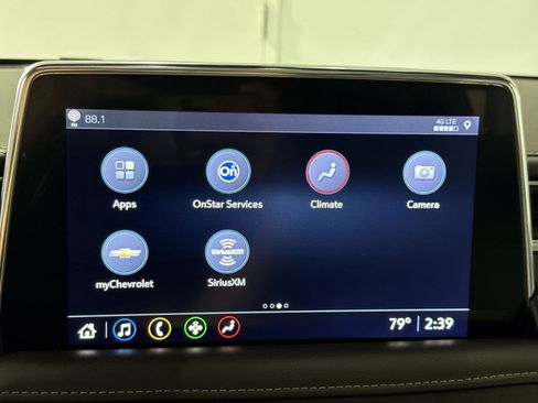 Used 2021 Chevrolet Suburban LT w/ LT Signature Package AWD/4WD image 21