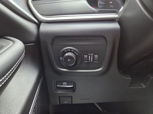 New 2026 Jeep Grand Cherokee L Limited AWD/4WD image 40