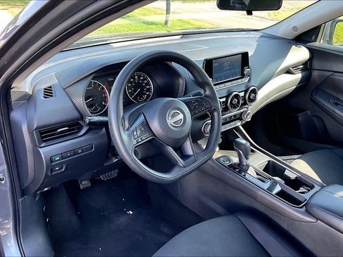 Used 2024 Nissan Sentra S FWD image 5