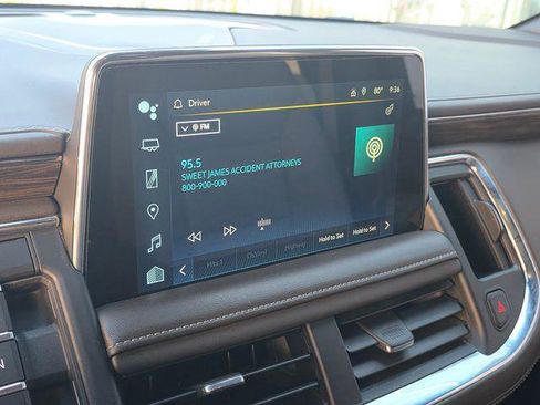 Used 2023 Chevrolet Tahoe Z71 w/ Z71 Off-Road Package AWD/4WD image 24