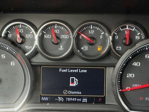 Used 2020 Chevrolet Silverado 2500 LT w/ Convenience Package image 15