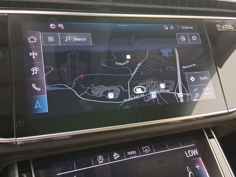 New 2025 Audi Q8 Premium image 22