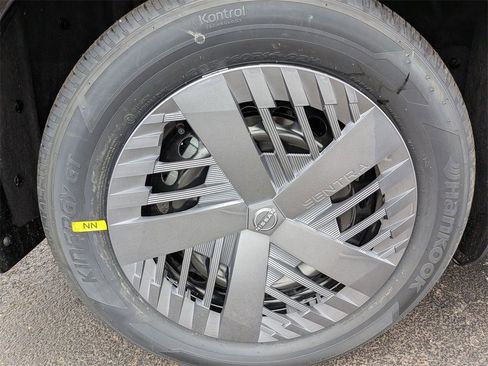 New 2026 Nissan Sentra SV image 24