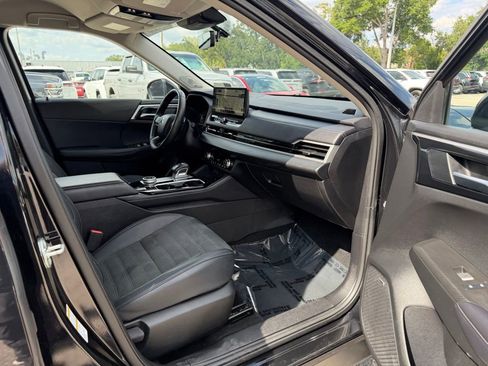 Used 2025 Mitsubishi Outlander SE AWD/4WD image 30