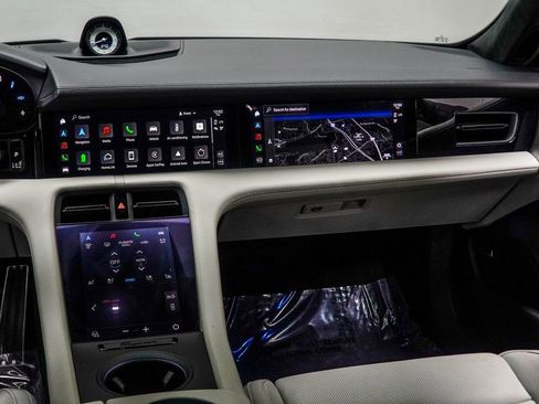 Used 2022 Porsche Taycan GTS w/ Premium Package (P6U) image 25