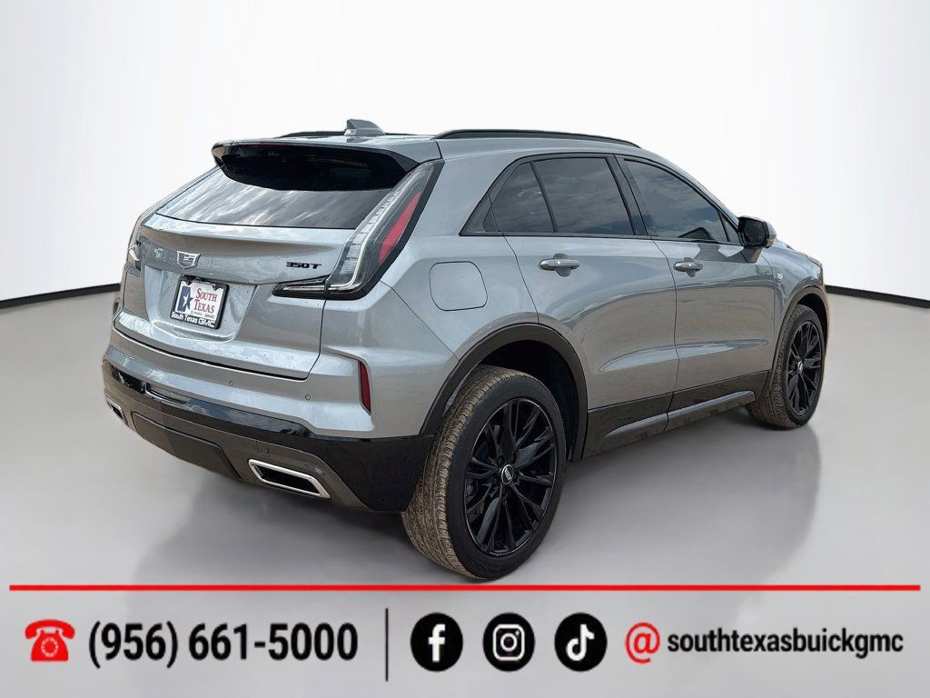 Used 2025 Cadillac XT4 Sport w/ LPO, Onyx Lite Package FWD image 8