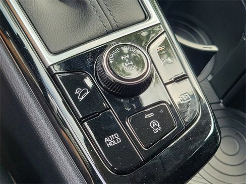 Used 2024 Kia Sportage SX image 27